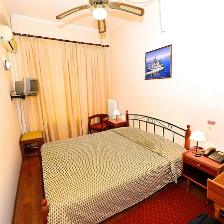 Dalia Hotel 2*